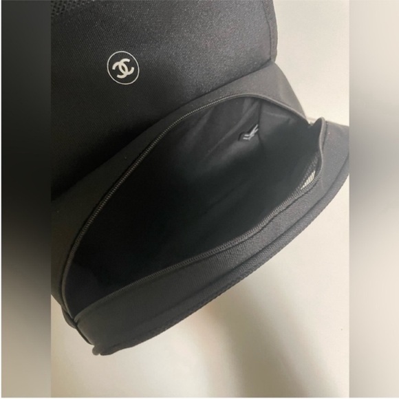 Chanel beauty gift travel cosmetic bag - Picture 10 of 15